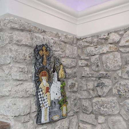 Hotel Rr Herceg Novi Exteriör bild